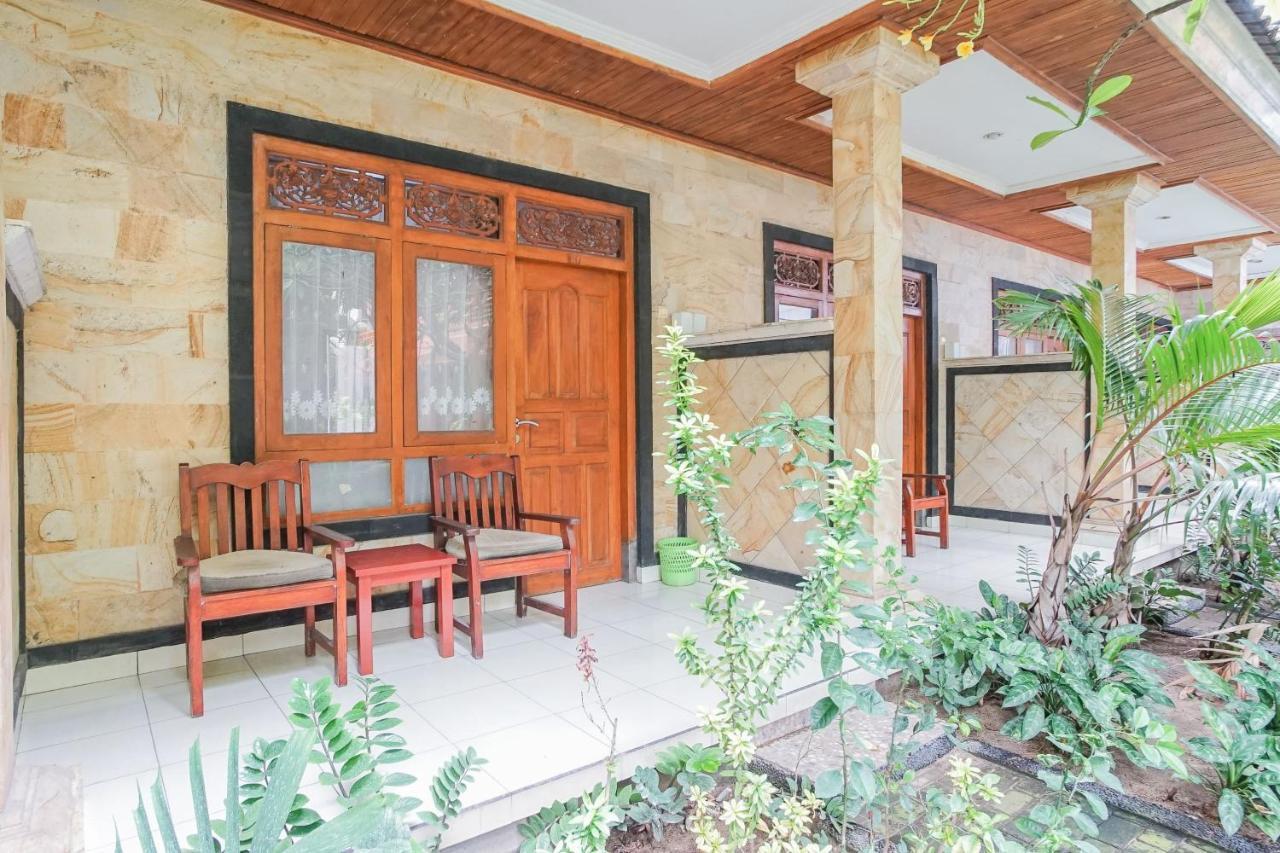 Mahendra Beach Inn Кута Екстер'єр фото